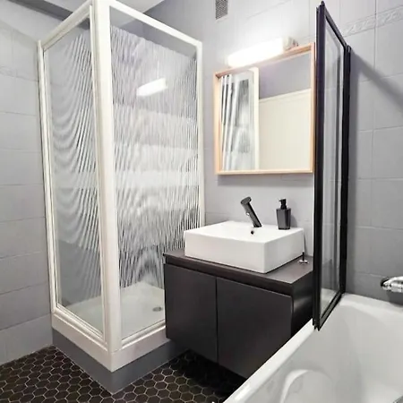 La Comete 4 Bedroom Wifi Tv Saint-Etienne (Loire)